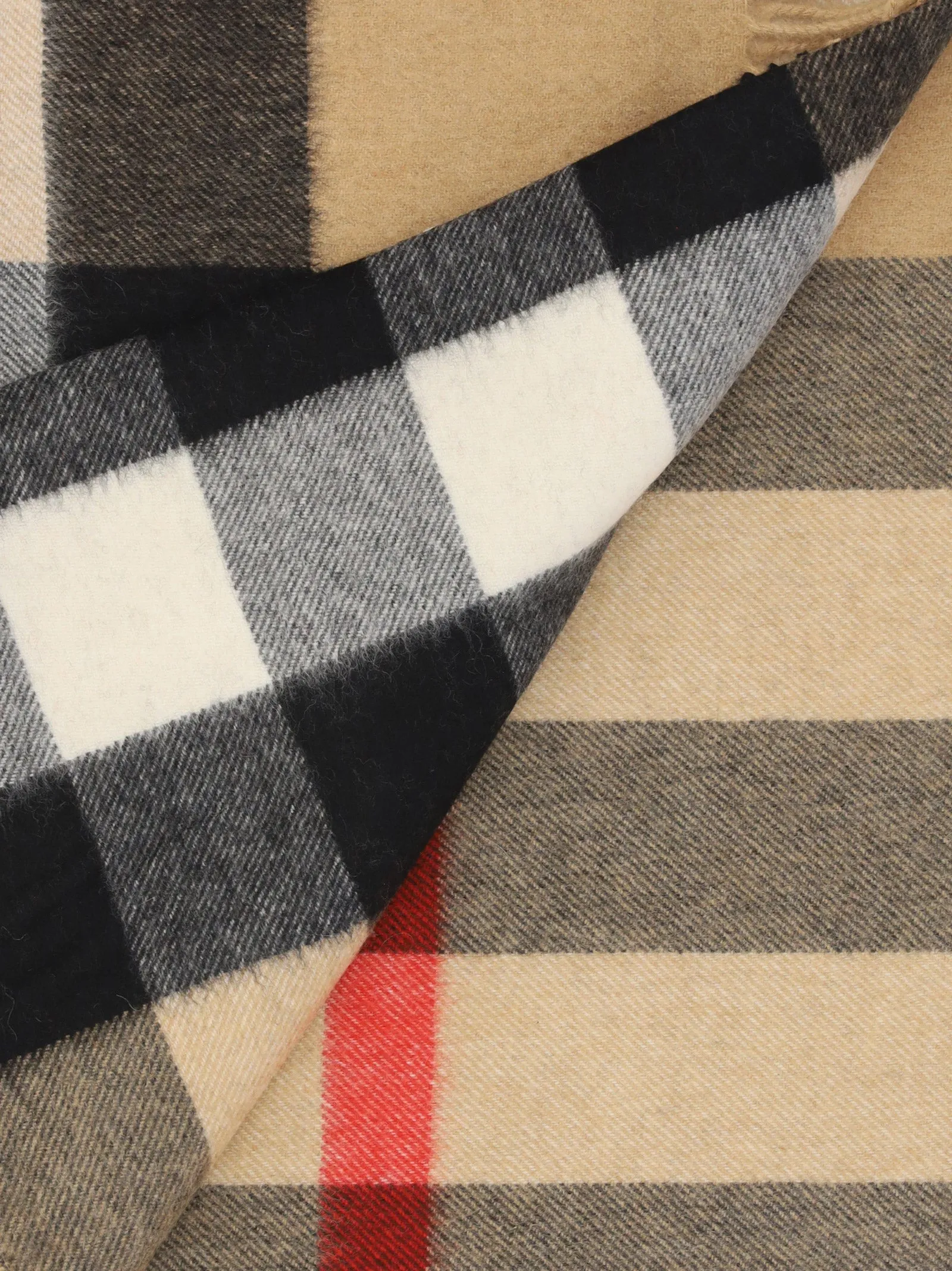 Burberry Icon Checked Scarf